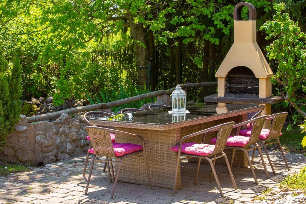 Ferienwohnung Am Walnussbaum Parchtitz Экстерьер фото