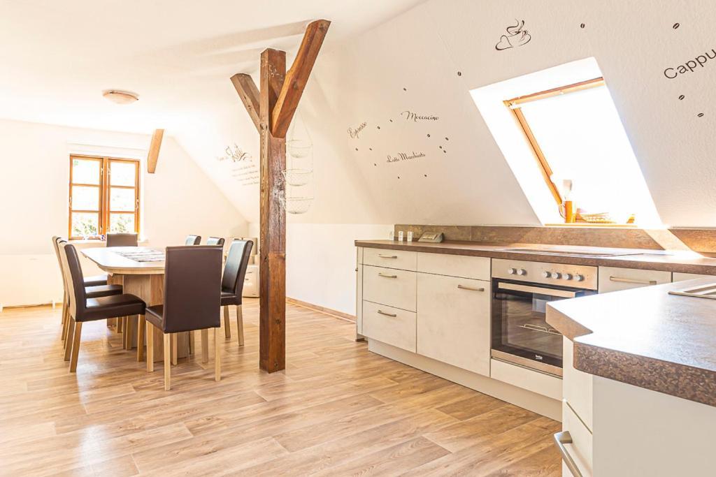 Ferienwohnung Am Walnussbaum Parchtitz Экстерьер фото