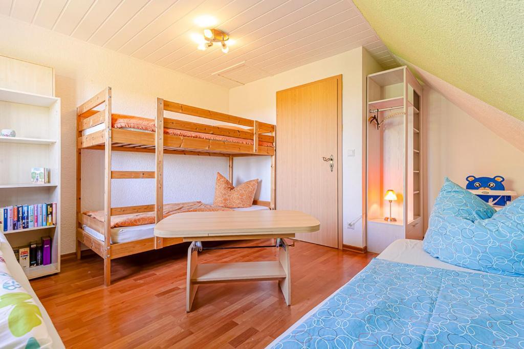Ferienwohnung Am Walnussbaum Parchtitz Экстерьер фото